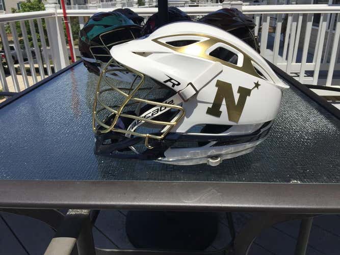 Navy R