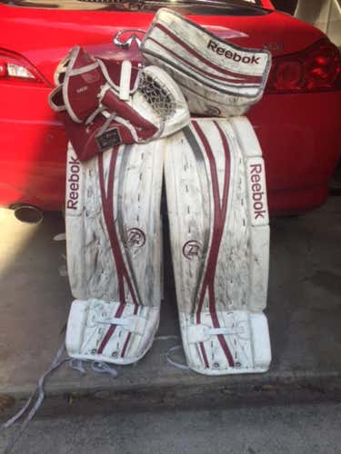 Colgate Reebok Premier 4 set, pads and gloves 34+2