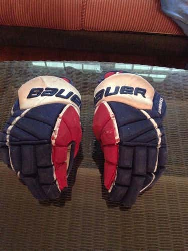 UMass Lowell Bauer Vapor x60 pro gloves size 14
