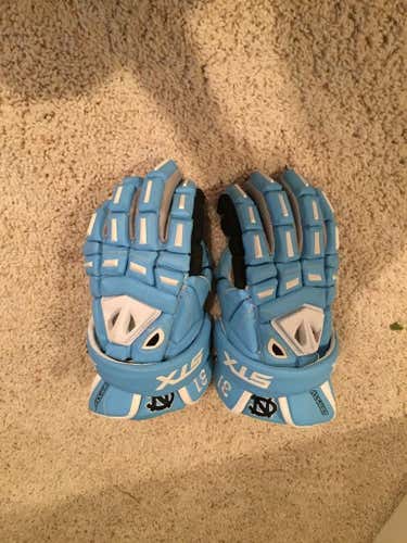 UNC STX Assault gloves