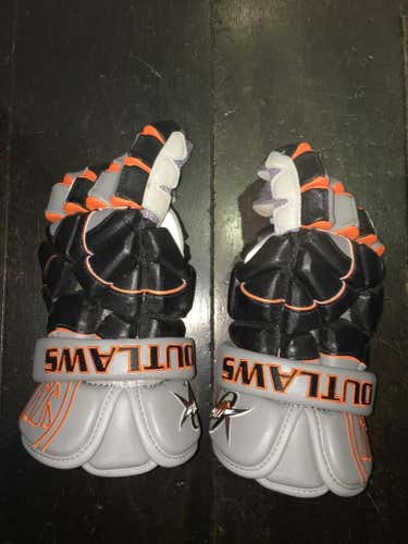 Denver Outlaws Warrior MacDaddy IV Gloves