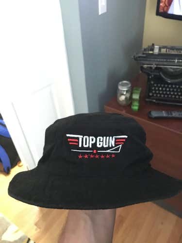 Top Gun Fighting Clams bucket hat