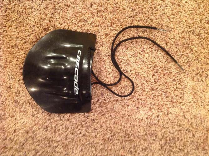 cascade goalie throat protector