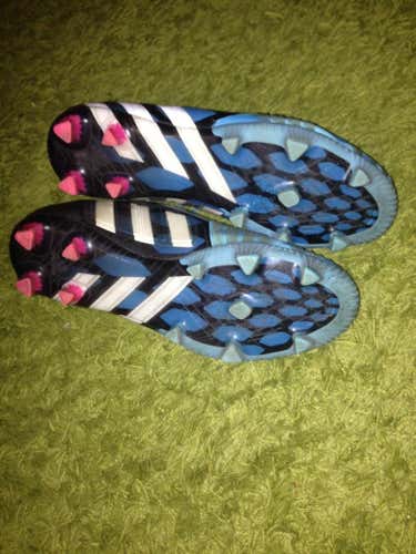 Adidas Predator Instinct - Size 10.5