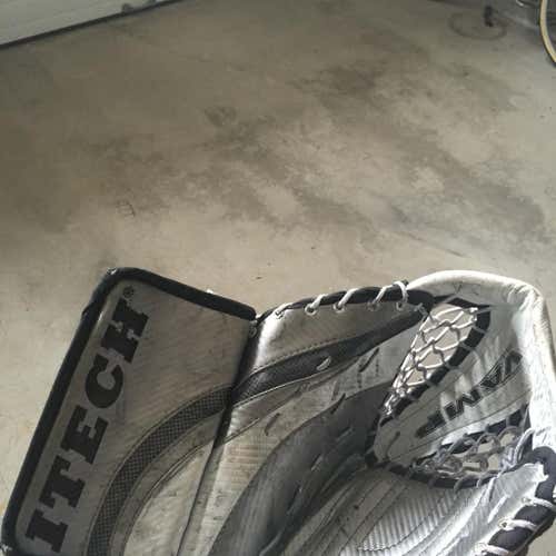 ITECH goalie glove