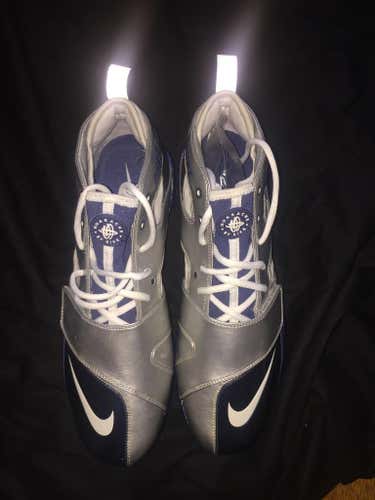 Nike Huarach Blue Chip cleats