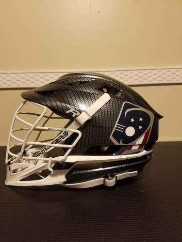 USA Carbon Fiber R