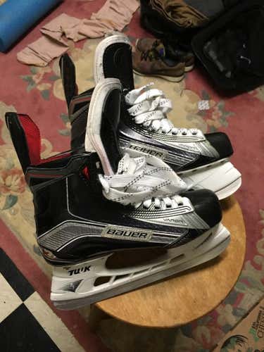 Bauer 1x skates size 7.5d