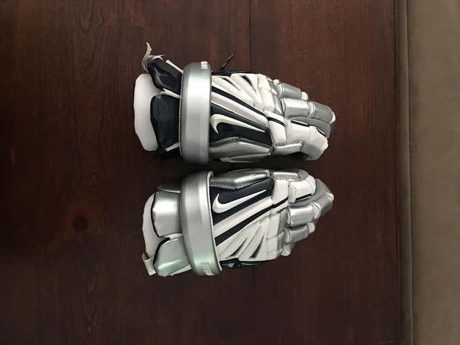Nike vapor elite gloves size 13