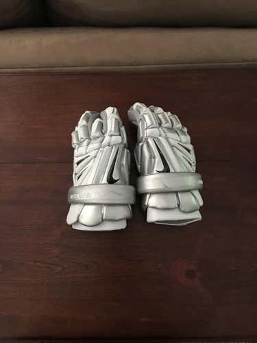 Nike vapor elite gloves size 13
