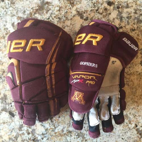 Pro Stock NCAA University of Minnesota Golden Gophers Pro Stock Bauer APX Hockey Gloves 14"