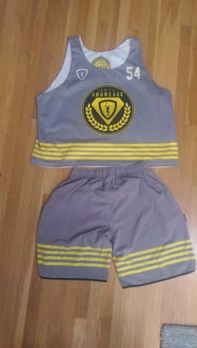 Adrenaline Showcase reversible Jersey and Shorts