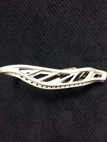 BN Maverik Tank unstrung