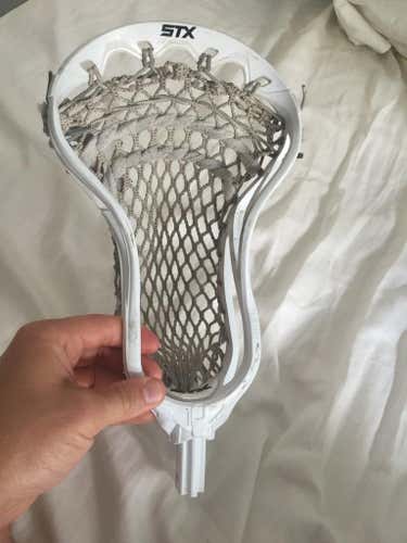 STX Duel U white strung