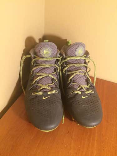 Good Condition Grey/Yellow Nike Huarache 4 Cleats Size 11