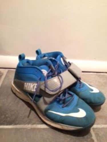 NIke Huarache Turf Shoes