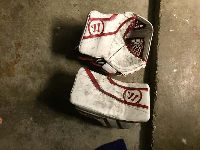 Warrior Ritual 2 Goalie glove and blocker