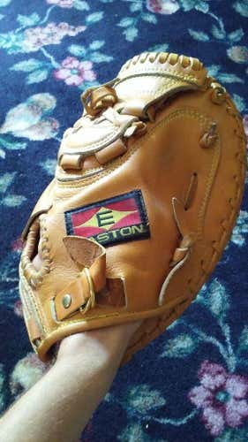 Easton Adult Catcher's Mitt