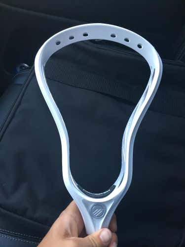 LN Maverik Tank head
