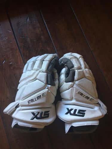 STX Stallion HD gloves white