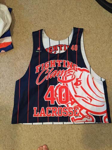 RARE Top Gun Fighting Clams Summer Pinnie