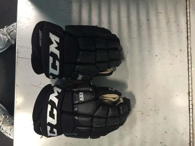 CCM gloves
