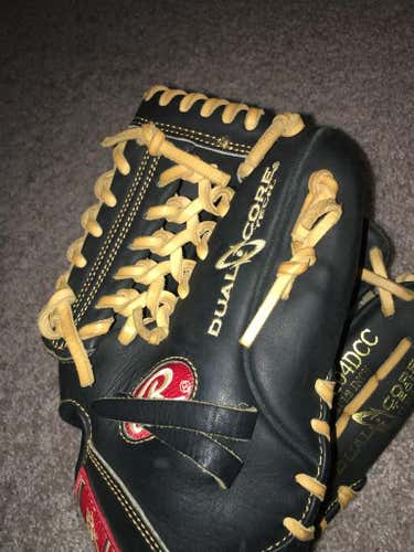 Rawlings heart of the hide pitchers glove PRO204DCC