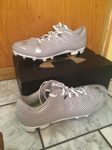 Under Armour Nitro Low MC Cleats