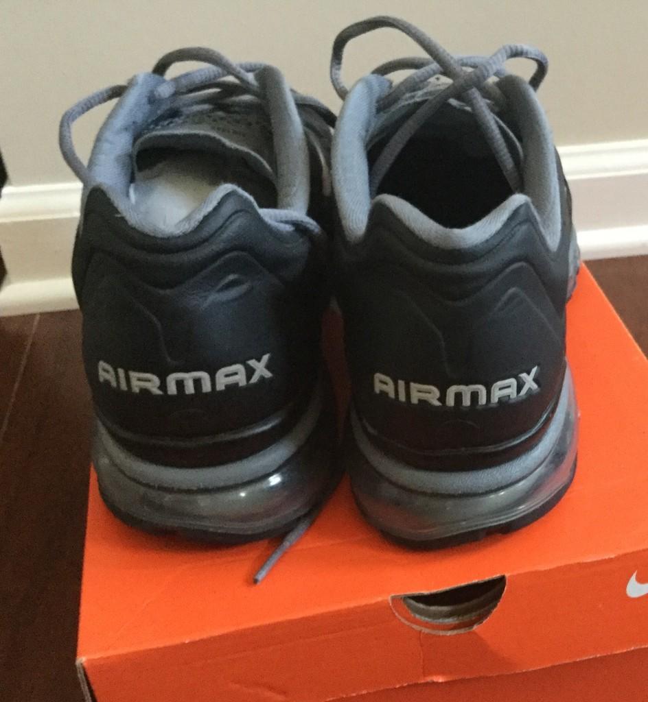 nike air max 2011 mens black