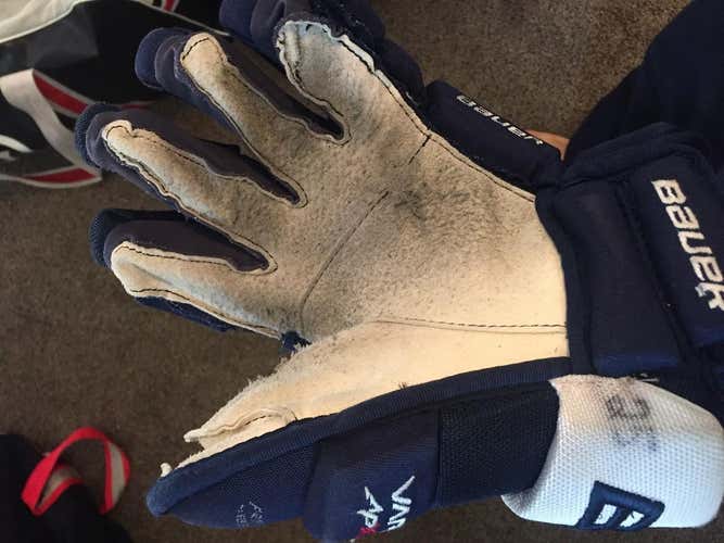 Bauer vapor apx Pro gloves
