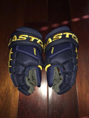 Easton 4 roll pro gloves size 14