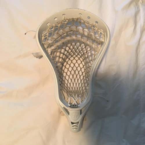 2 Revo 3x and White/Red Warrior Regulators