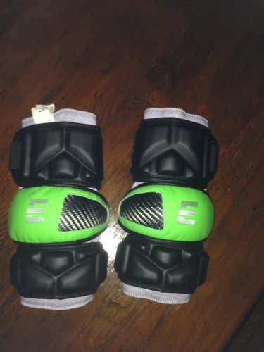 Epoch blackcard arm pads