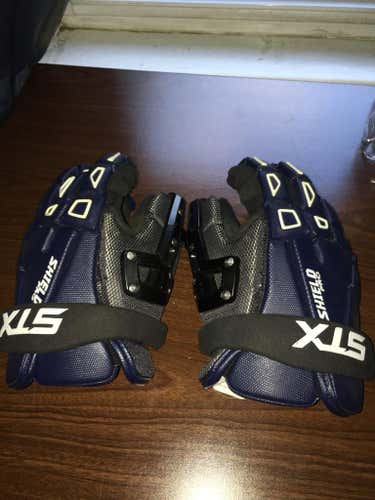 Blue STX Shield Pro Goalie Gloves