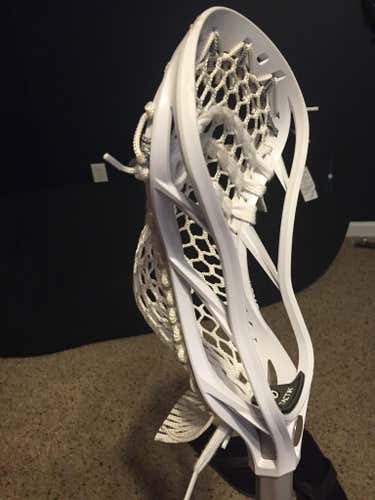 Maverik Tactik with 2s and all Stringking materials