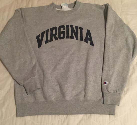 UVA crewneck sweathsirt