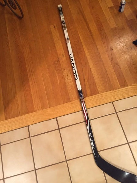 Team USA Issued Bauer Vapor XXXX Right Shot 92 Flex p92