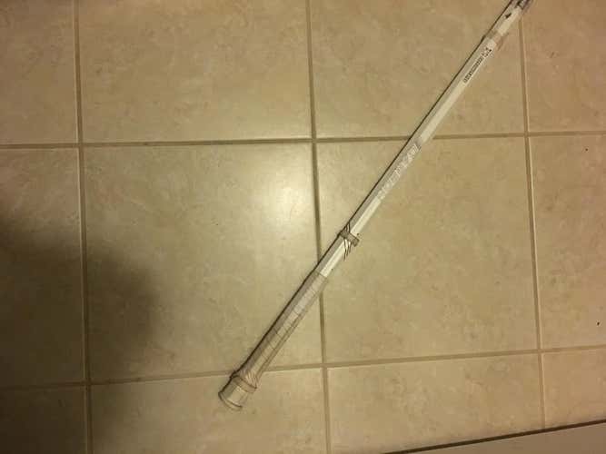 All white ECD Carbon Shaft