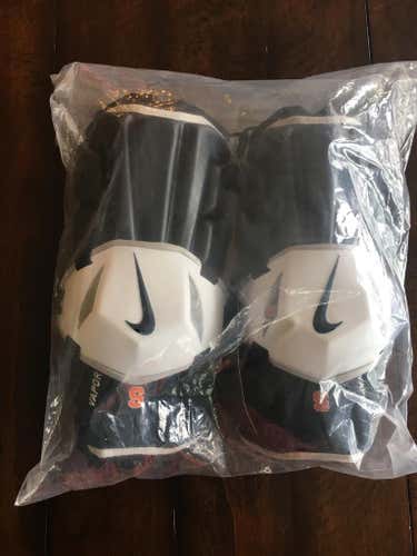 NEW Syracuse Navy Nike Vapor Arm Guard