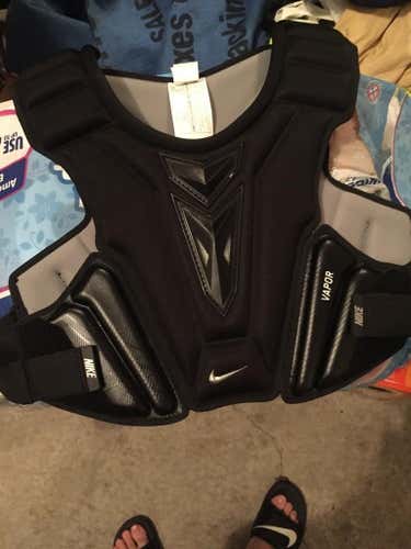 Nike Vapor Shoulder Pad