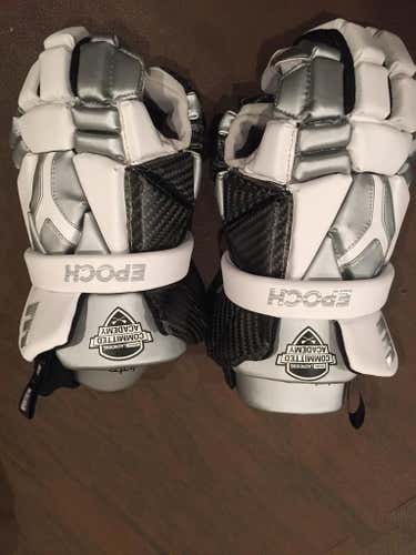 Inside Lacrosse Committed Academy Epoch Gloves