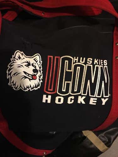 Uconn Hockey Bag