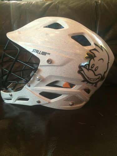 Johns Hopkins Oregon Ducks Pearl White themed STX Stallion 600