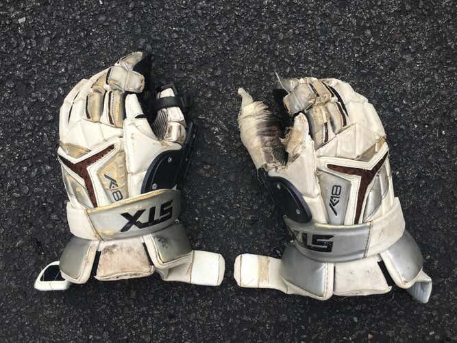 White K18 Goalie Gloves