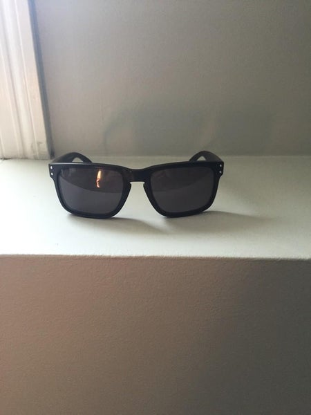Oakley Holbrook sunglasses