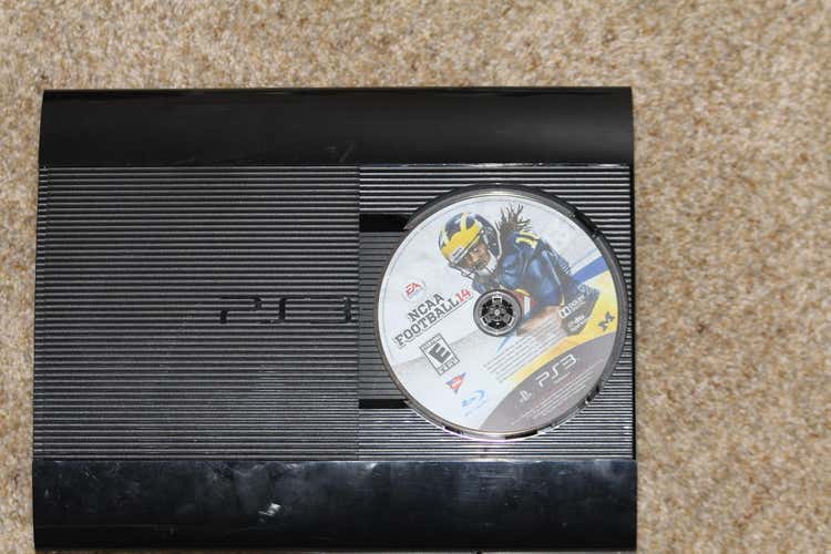 PS3 Slim w/ NCAA College 14