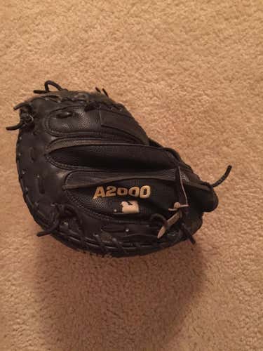 Wilson A2000 M1 Catchers Mitt