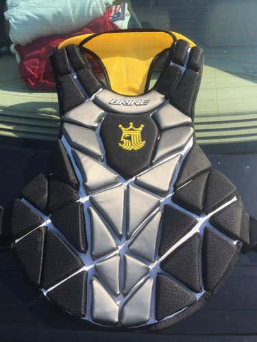 Brine Eraser 2 Goalie Chest Protector