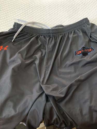 Under Armour XL practice shorts