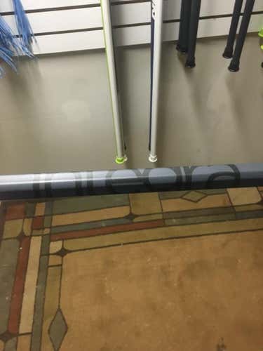 Epoch Integra D pole